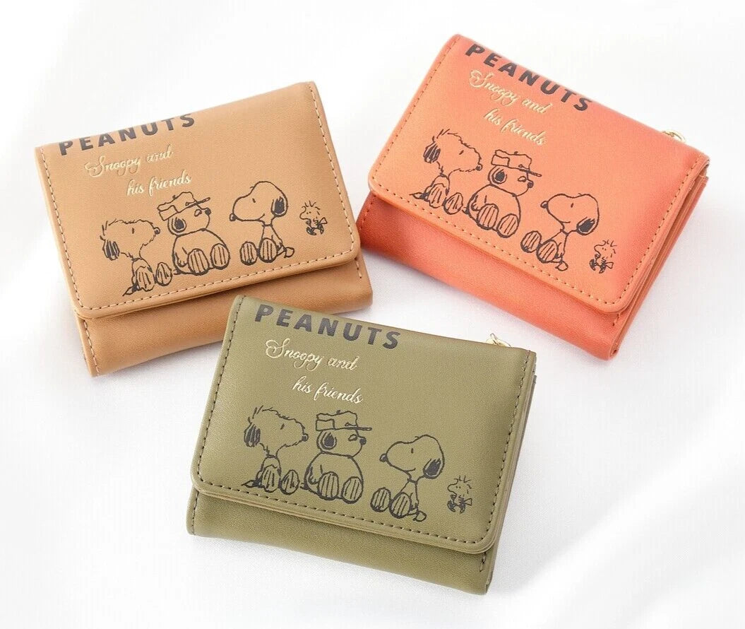 SNOOPY Palm-sized Compact Tri-fold wallet Synthetic Leather Olive From JAPAN NEW