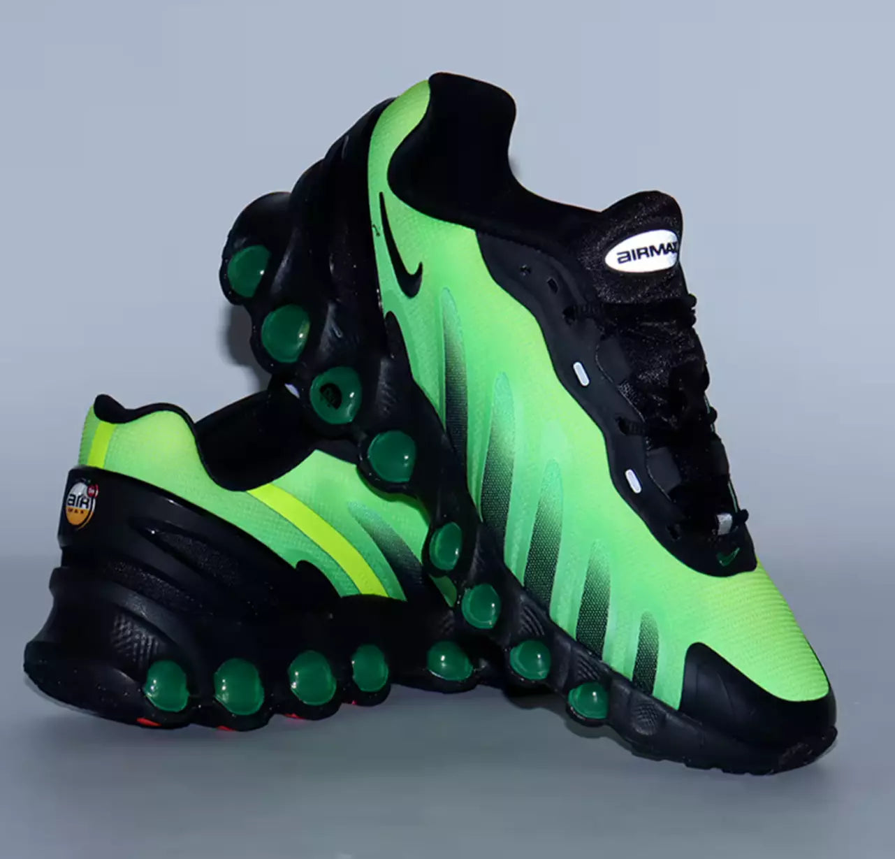 NIKE Air Max DN8 AMD Green/Black Casual Shoes HQ4681-010 Mens US8 (wmns9.5) JPN