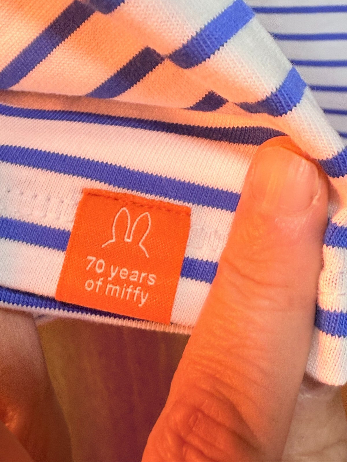674443