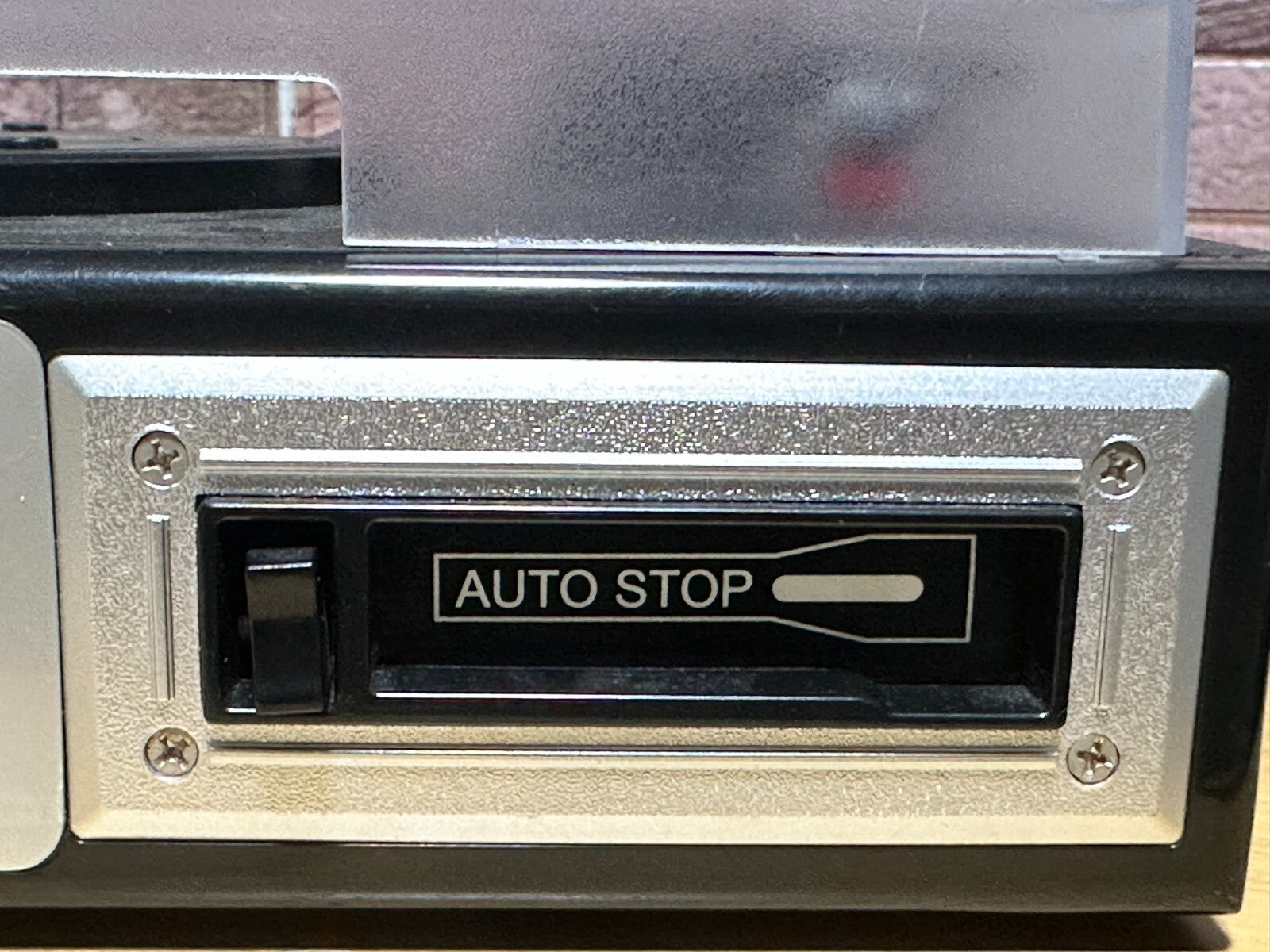 675568