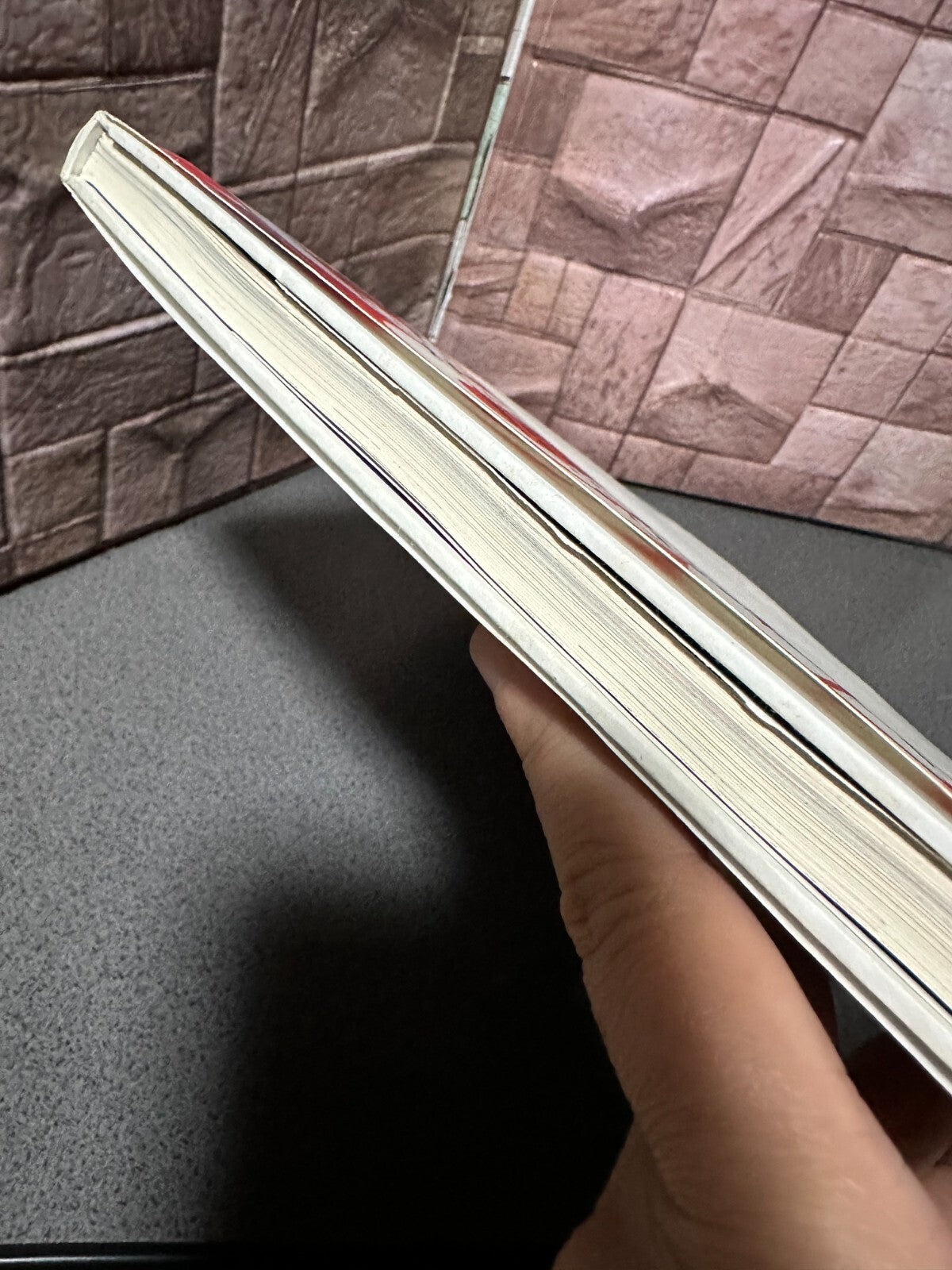 674784