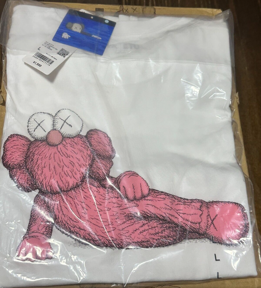 675437