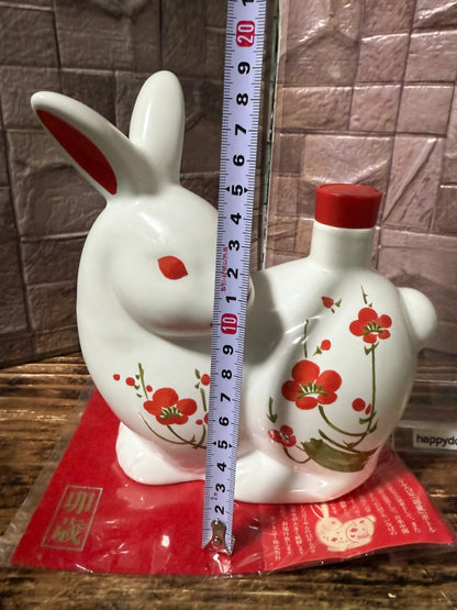 Vintage Japanese Rabbit Ceramic Sake Bottle Decanter 1990s–2000s Empty Japan7