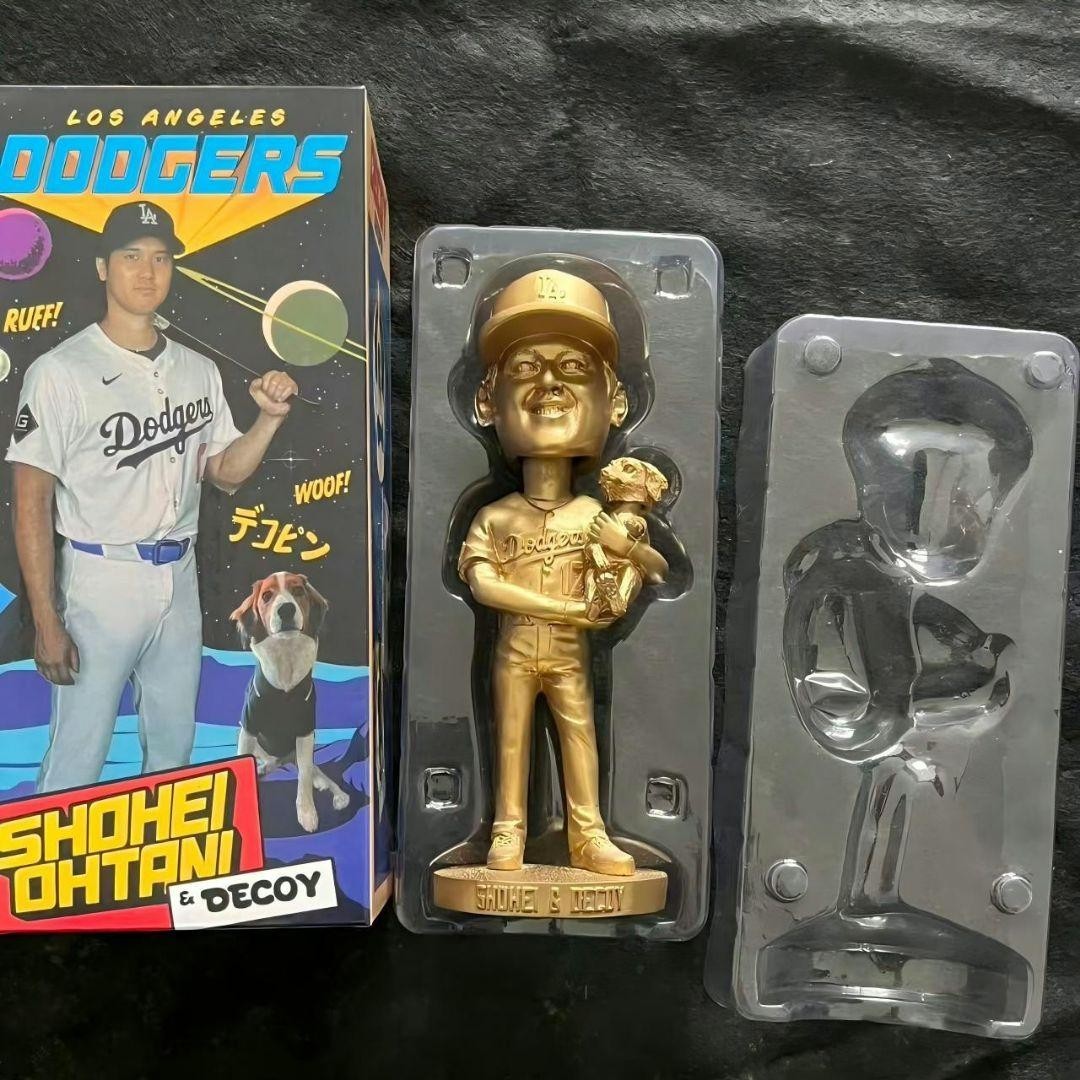 Shohei Ohtani & Decoy Dodgers Gold Bobblehead Limited Stadium Giveaway JAPAN0