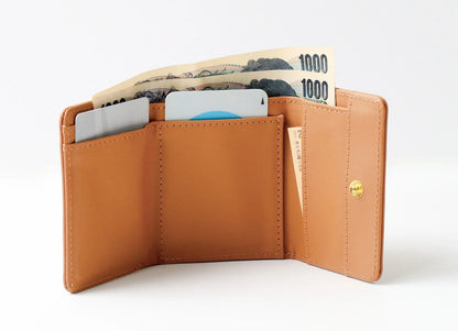 SNOOPY Palm-sized Compact Tri-fold wallet Synthetic Leather Olive From JAPAN NEW