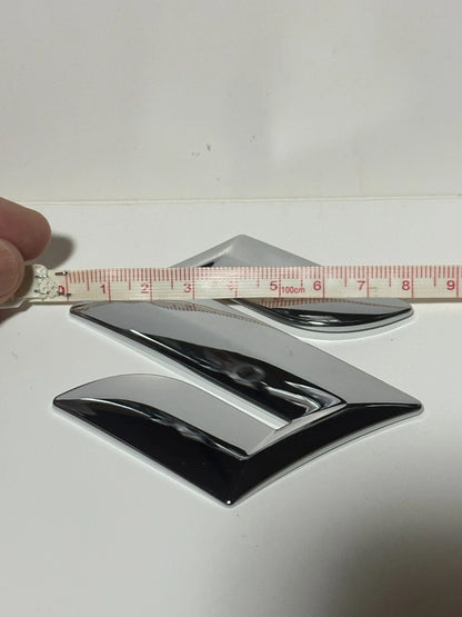 SUZUKI Every DA64V Genuine Emblem Silver Color 3.1 in 2788 Unused From JAPAN