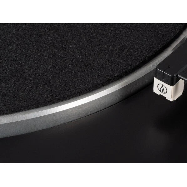 Audio Technica Full Auto Record Player Red AT-LP60X RD 33/45 rotation From JAPAN