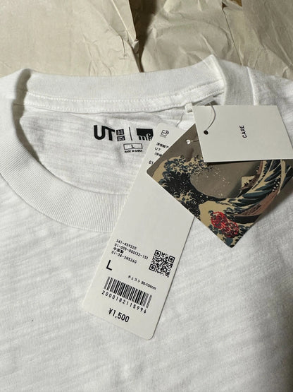 UNIQLO 2023 Ukiyoe Japanese Art Waves T-shirt White & Navy Size L From JAPAN