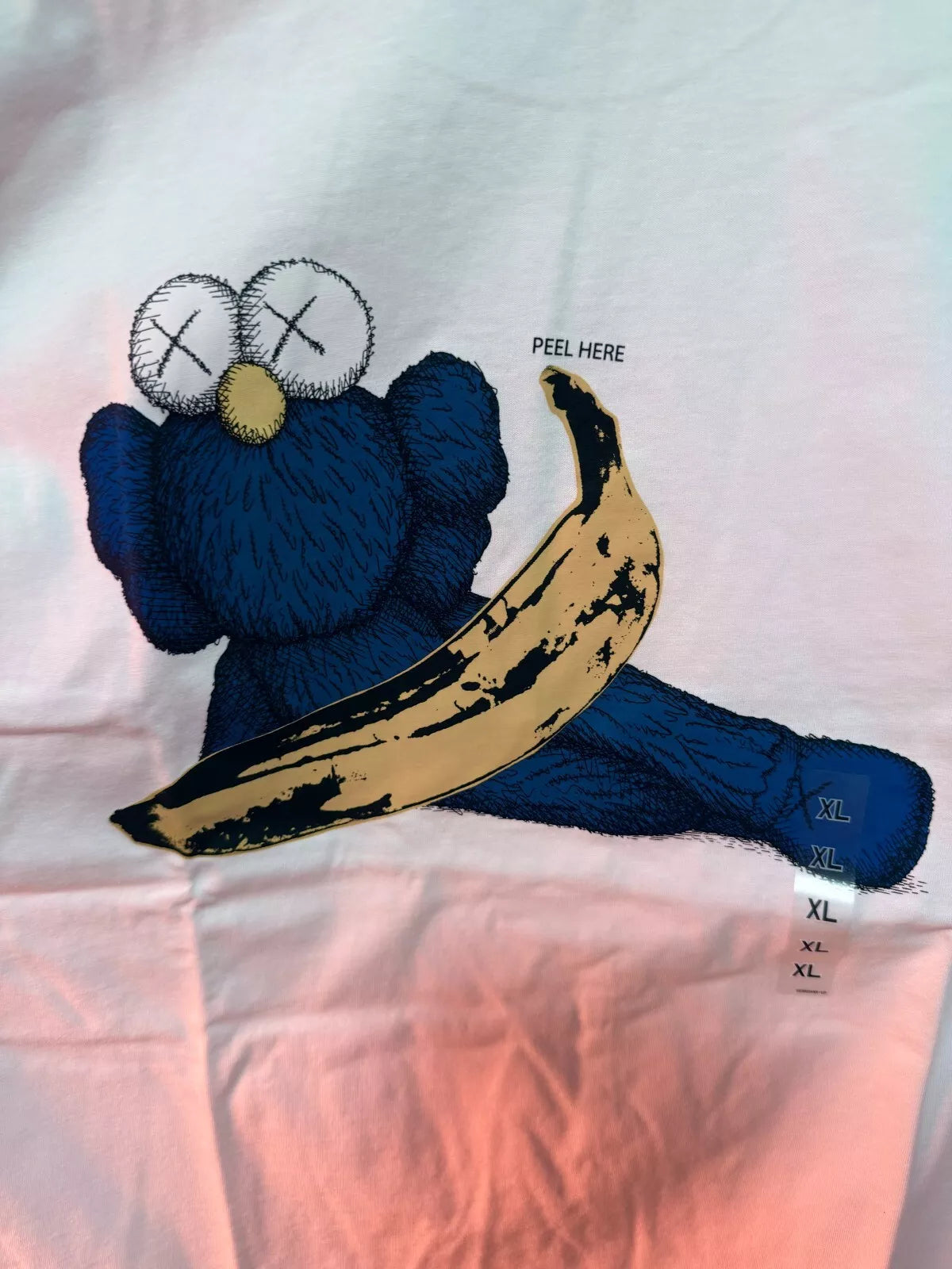 UNIQLO x KAWS Andy Warhol T-shirt White Banana Size XL (US L) From JAPAN