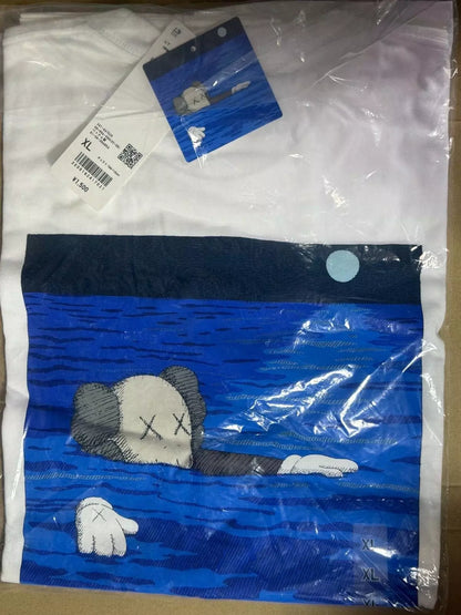 UNIQLO x KAWS 2023 Art Book Ver. T-shirt White/Blue Size XL (US L) From JAPAN
